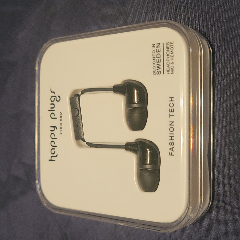 Happy Plugs Earbuds
